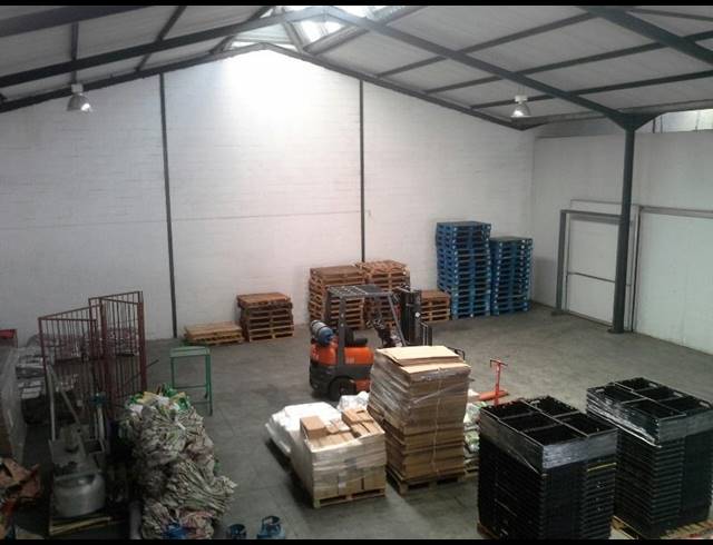 840M² FACTORY TO LET IN EPPING INDUSTRIAL